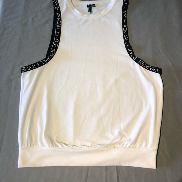 Workout tank - Picture 2 of 2